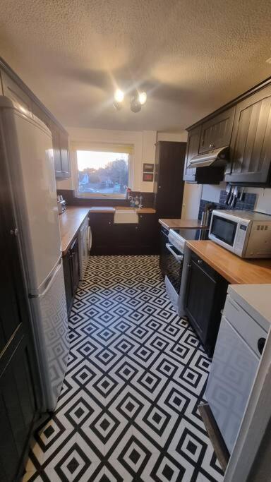 Spacious Self Contained Flat In Superb Location Lymington Eksteriør bilde