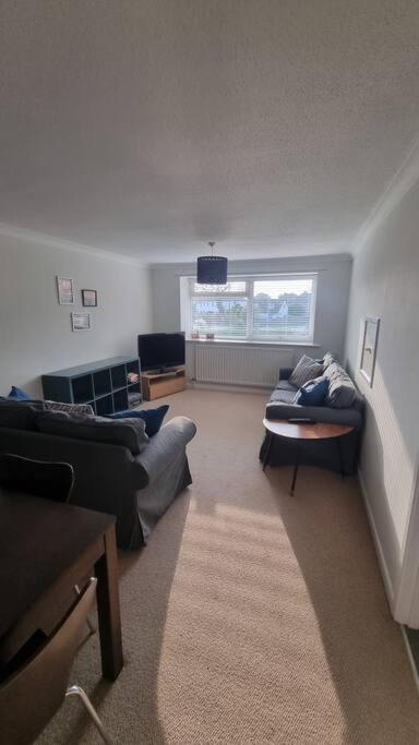 Spacious Self Contained Flat In Superb Location Lymington Eksteriør bilde